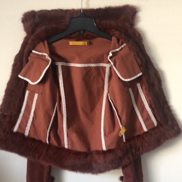 Twill Twenty Two Brown Jacket With Rabbit Fur - Picture 9 of 16